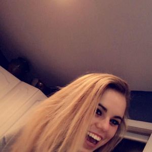 Meet your Posher, Carolyn